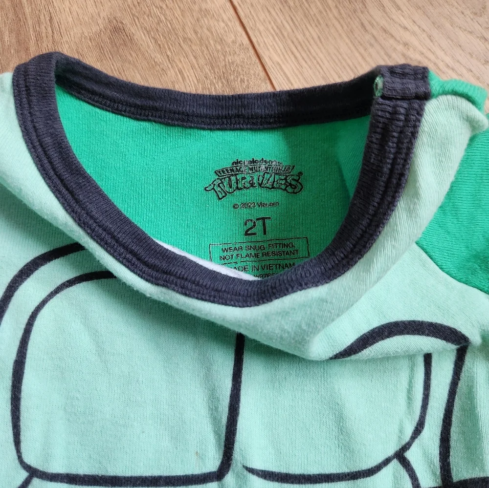 2t TMNT Pj Set